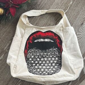 Lauren Moshi Cream Tote with Red and Black Lips Design